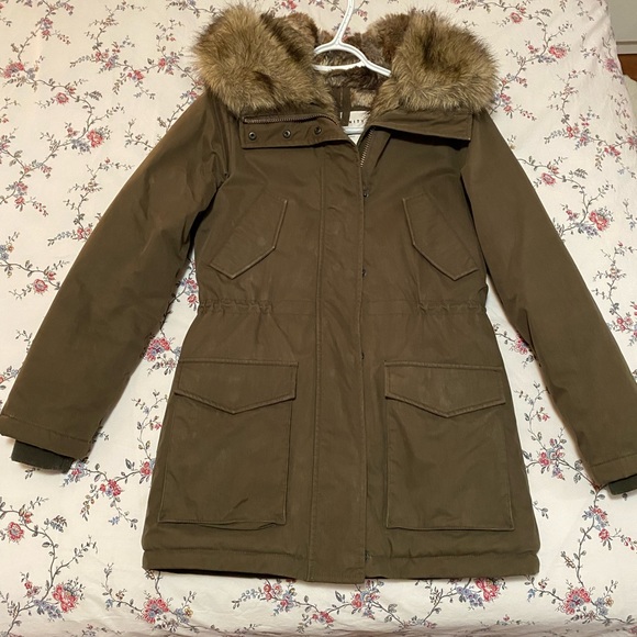 community Jackets & Coats Community Inuvik Parka Aritzia Winter